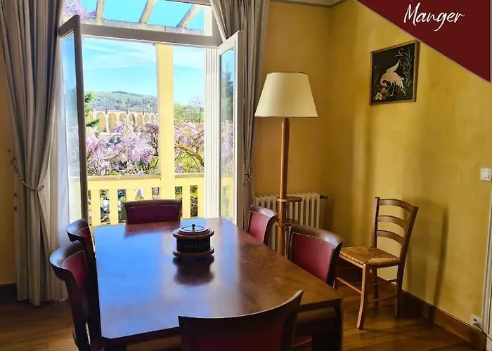 Annee 30 Renovee ,terrasse Et Jardin